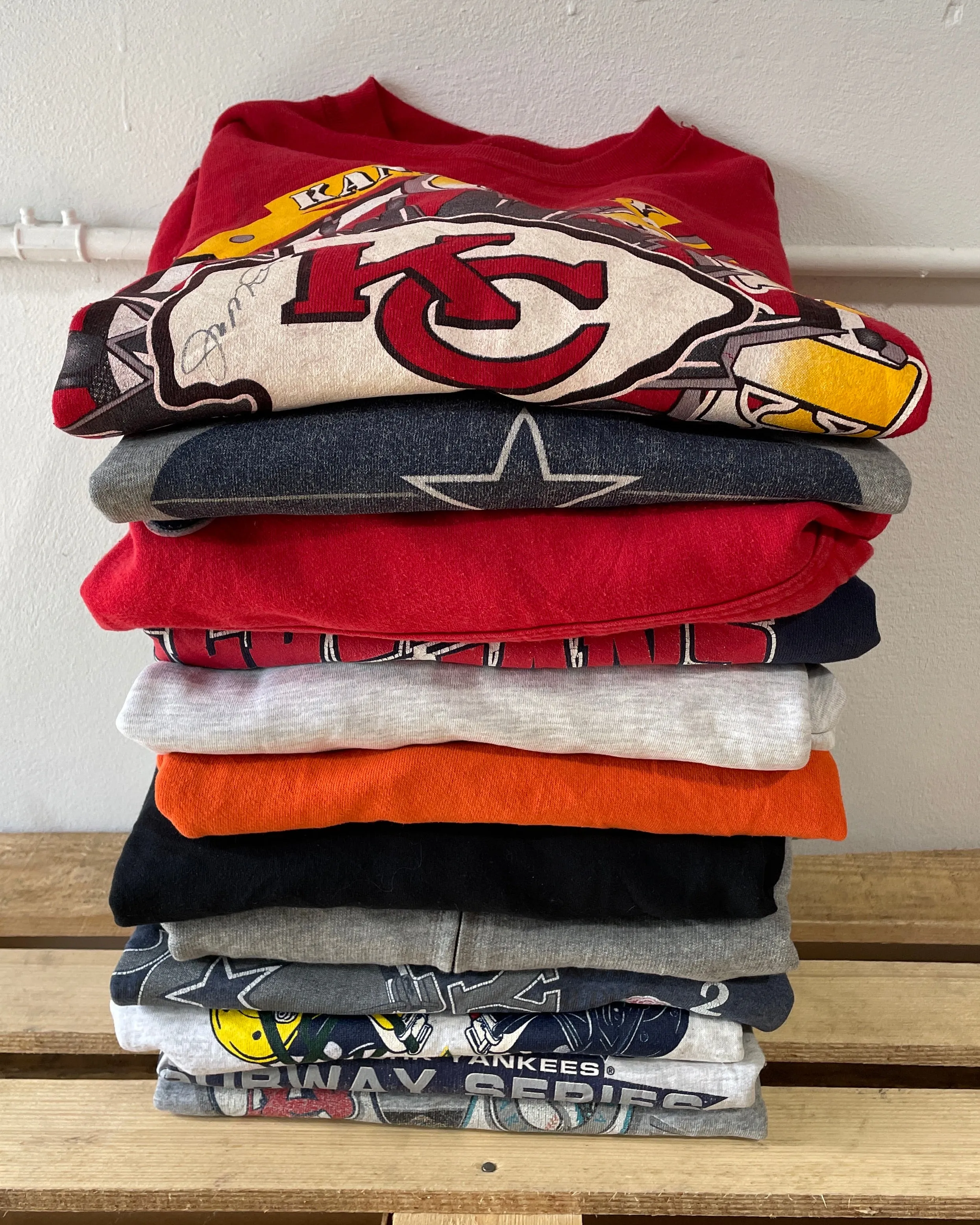 NBA, NFL, MLB, and NHL Sweatshirts