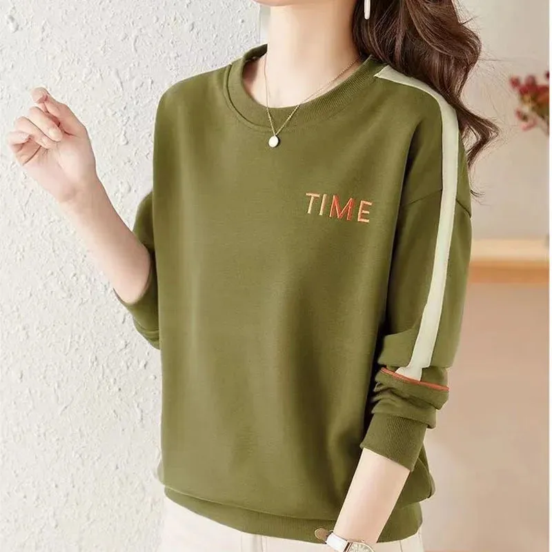 New Autumn Fashion Trend Letter Embroidery Splice Round Neck Loose Versatile Reducing Age Slim Women's Long Sleeve Sweater